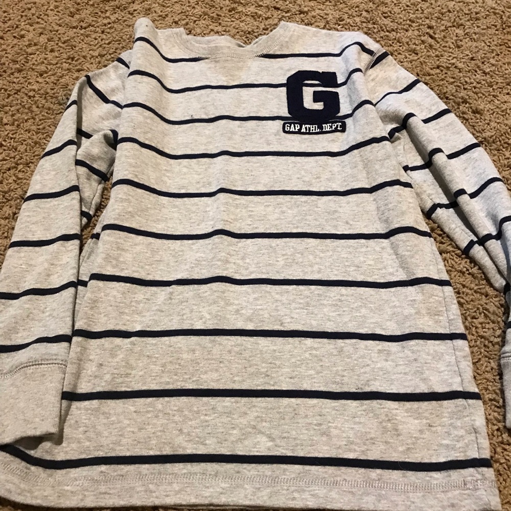 Gap long sleeve shirt